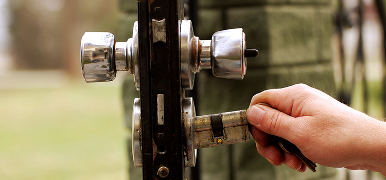 front door latch repair Florin